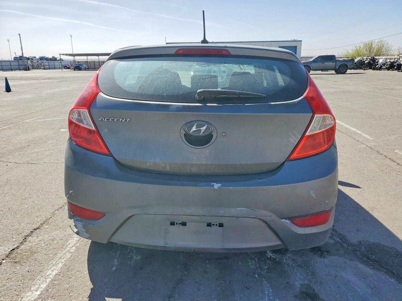 Hyundai ACCENT Gs