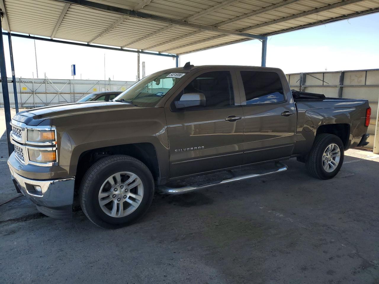 Salvage Chevrolet Silverado Image