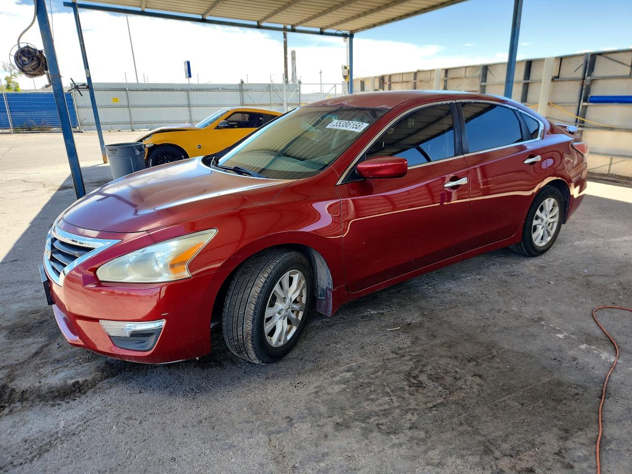 Salvage Nissan Altima Image