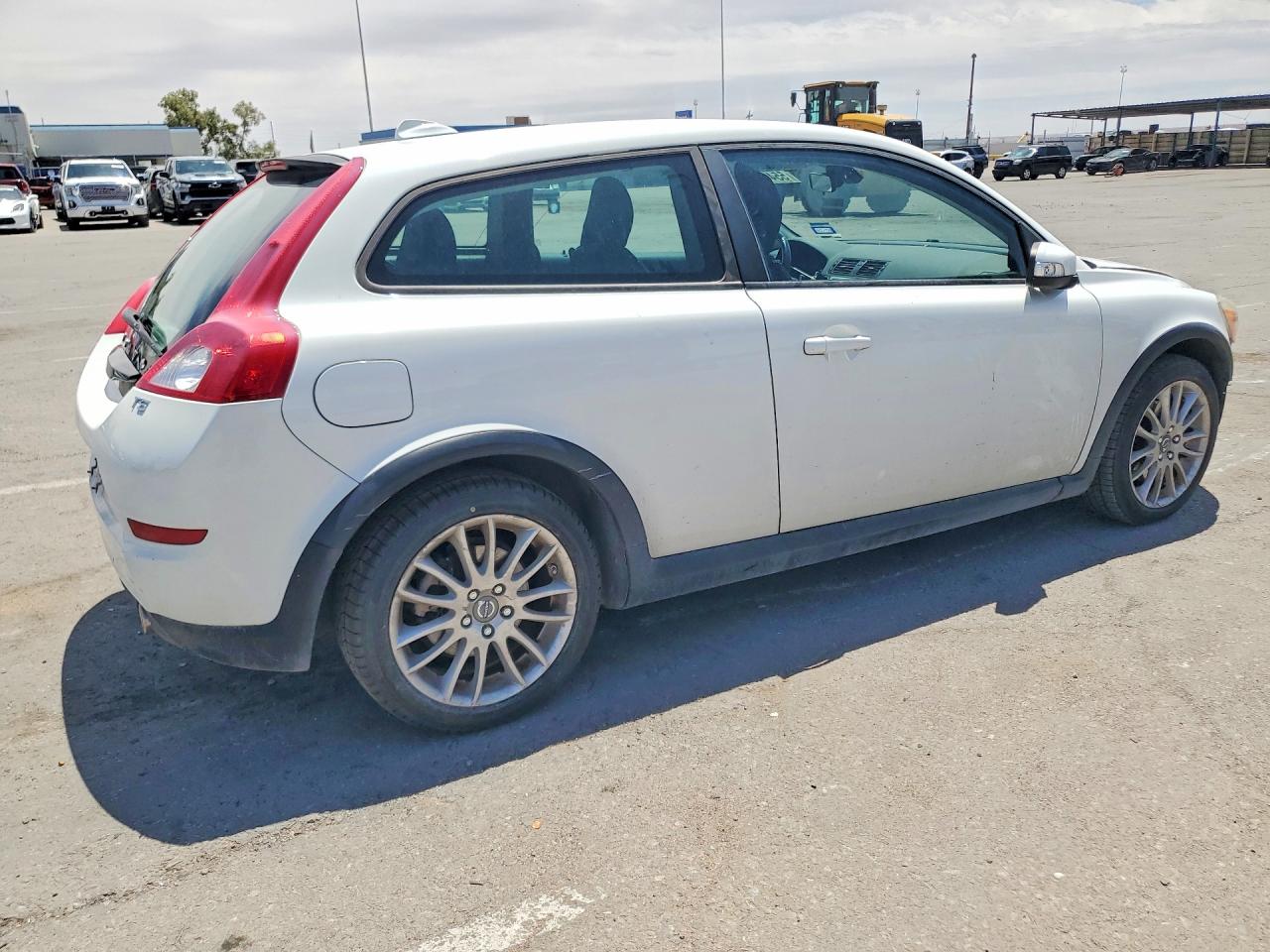 Volvo C30 T5