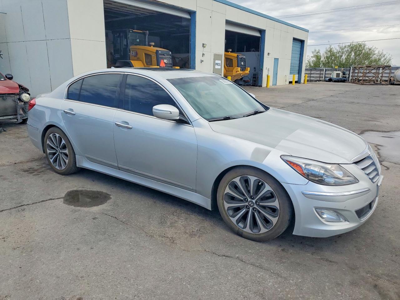 Hyundai Genesis 5.0l