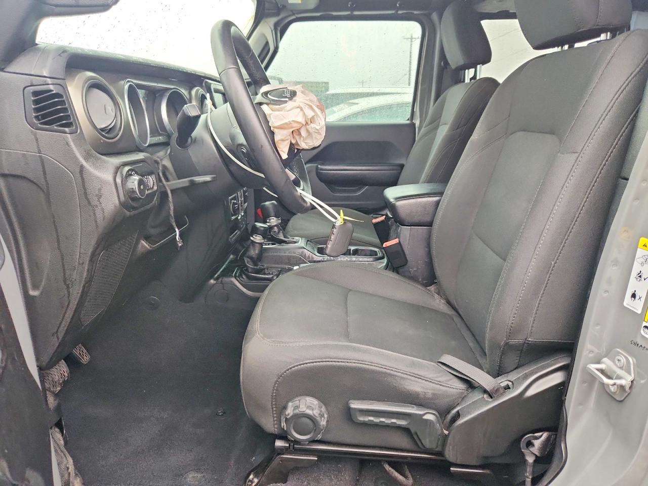 Jeep Wrangler Sport