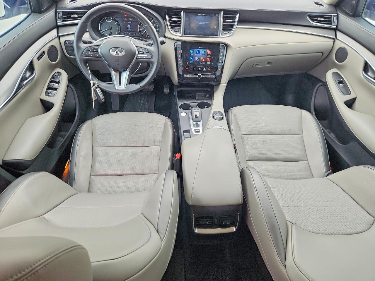 INFINITI Qx Luxe