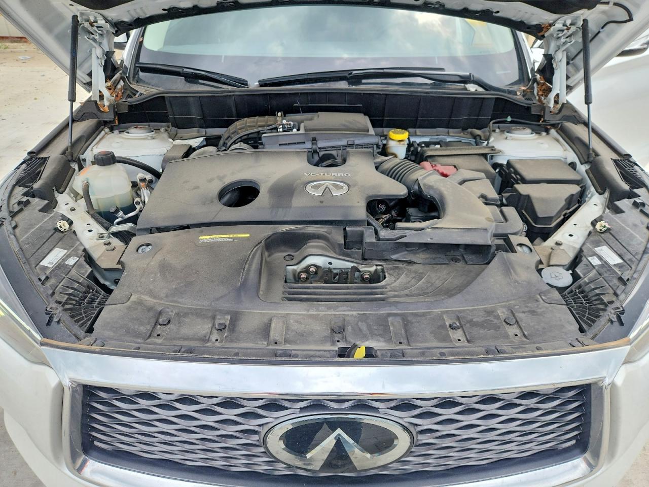 INFINITI Qx Luxe