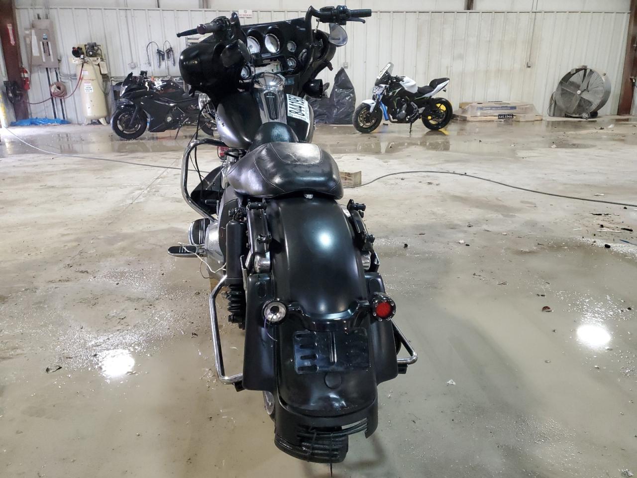 Harley-Davidson Fl