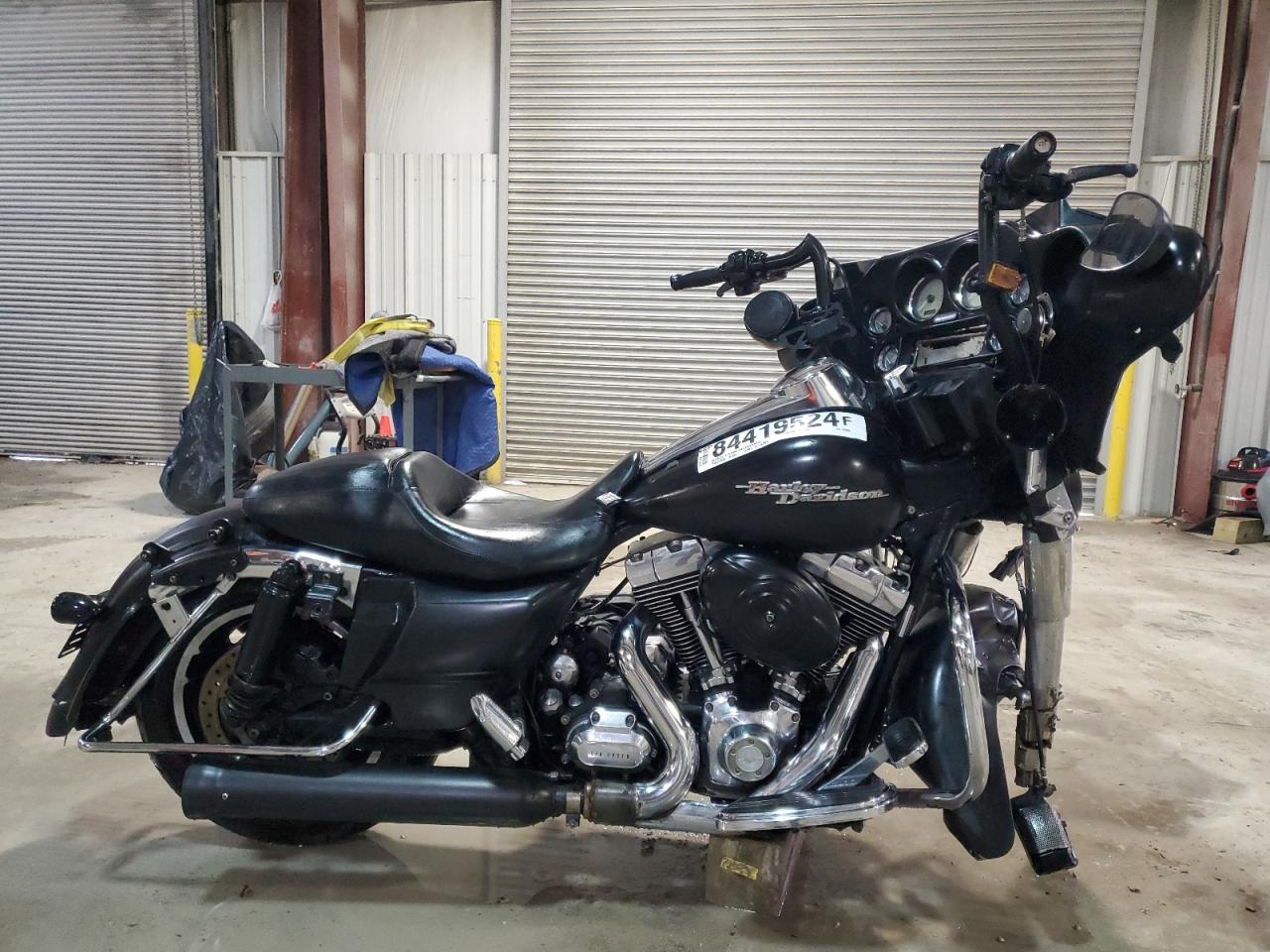 Salvage Harley-Davidson Fl Image
