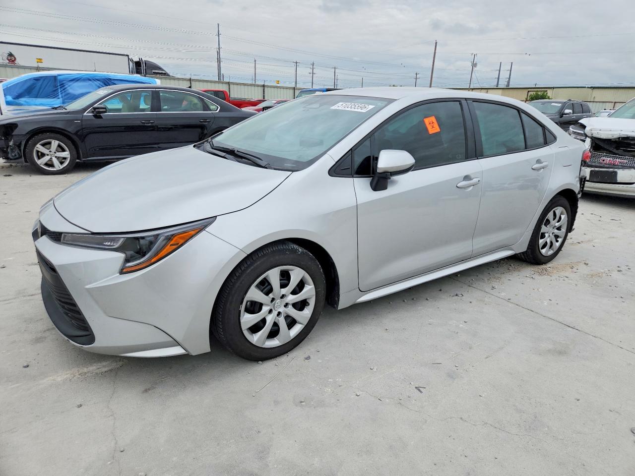 Salvage Toyota Corolla Image