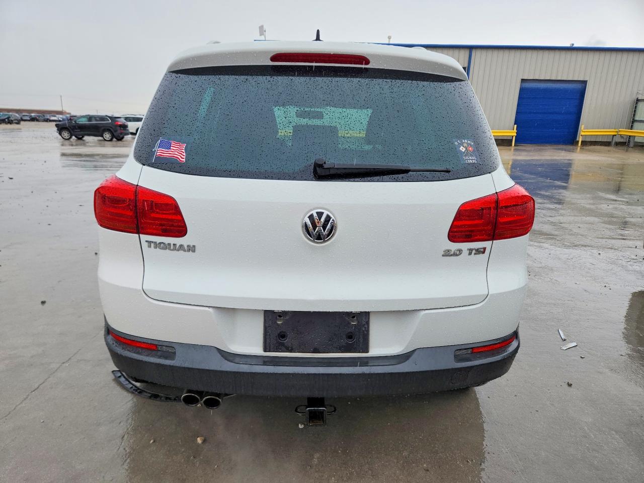 Volkswagen Tiguan S