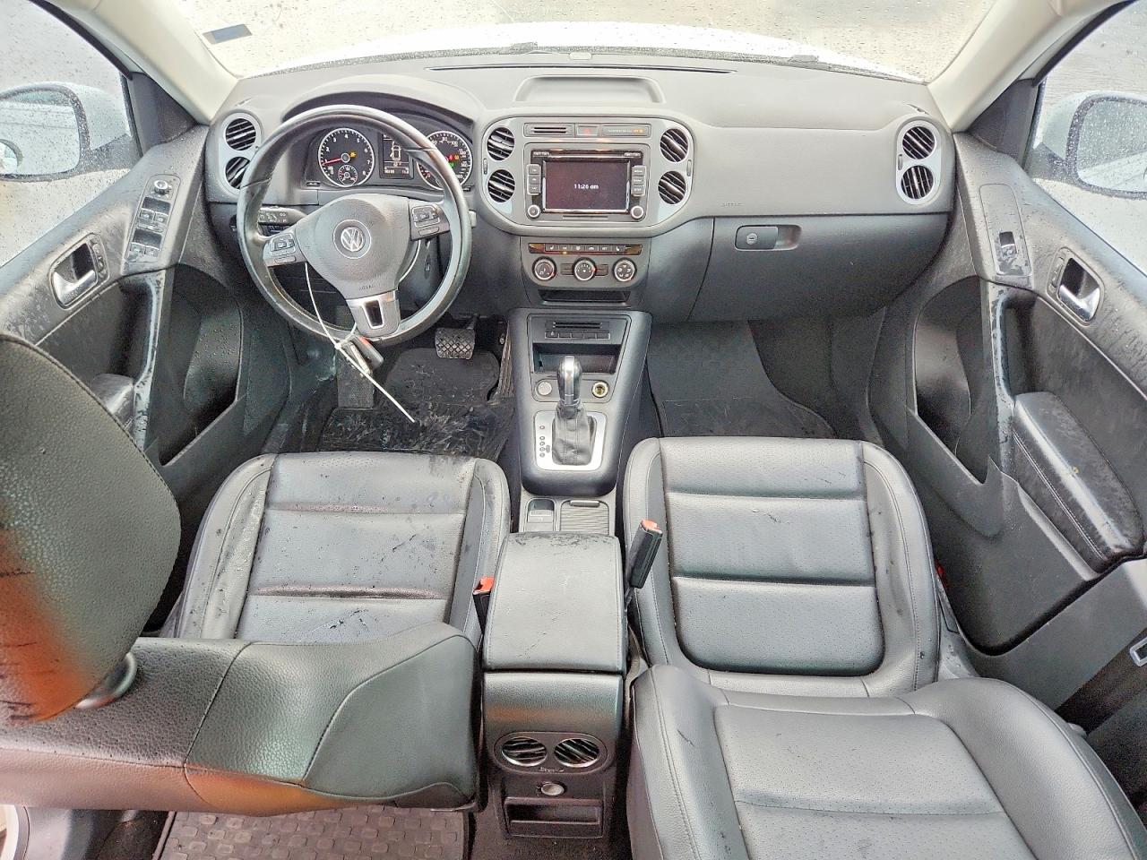 Volkswagen Tiguan S