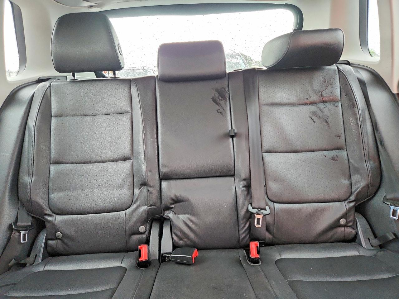 Volkswagen Tiguan S
