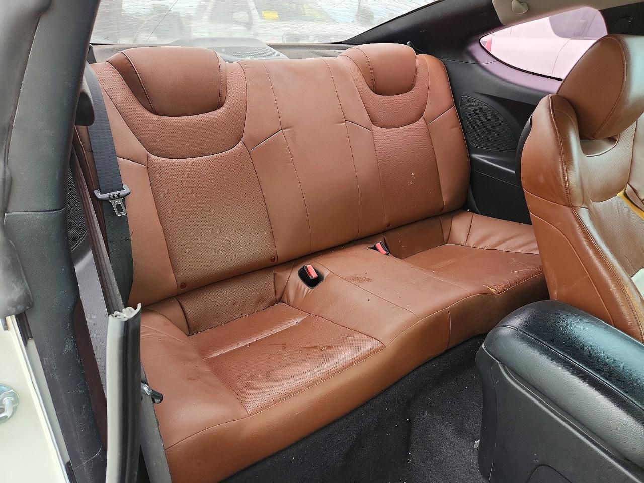 Hyundai Genesis 3.8l