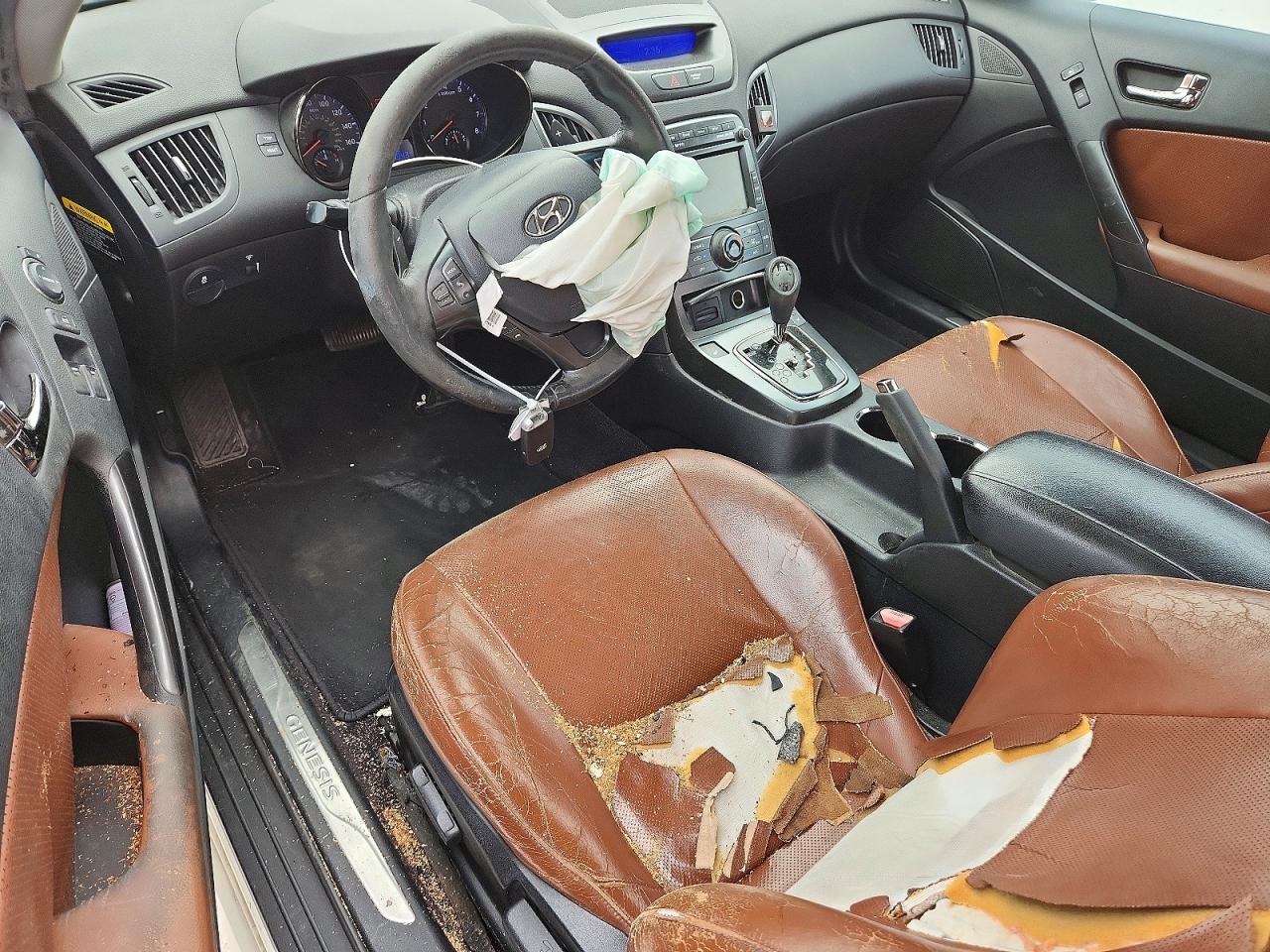Hyundai Genesis 3.8l