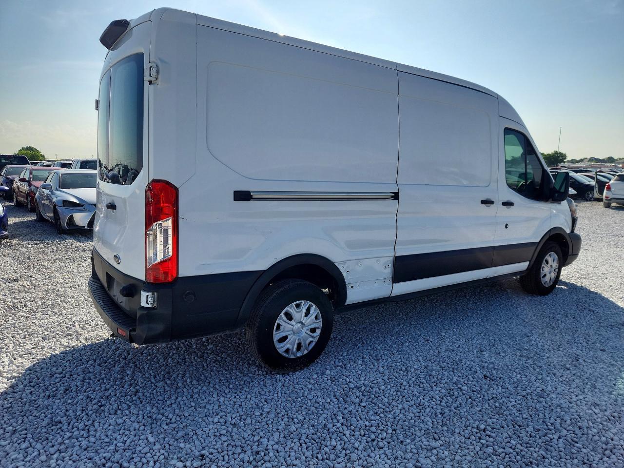 Ford Transit T-250