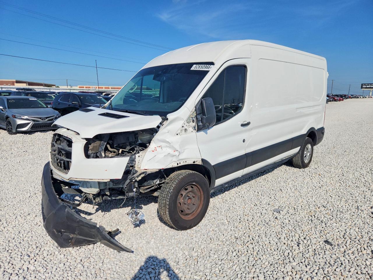 Salvage Ford Transit Image