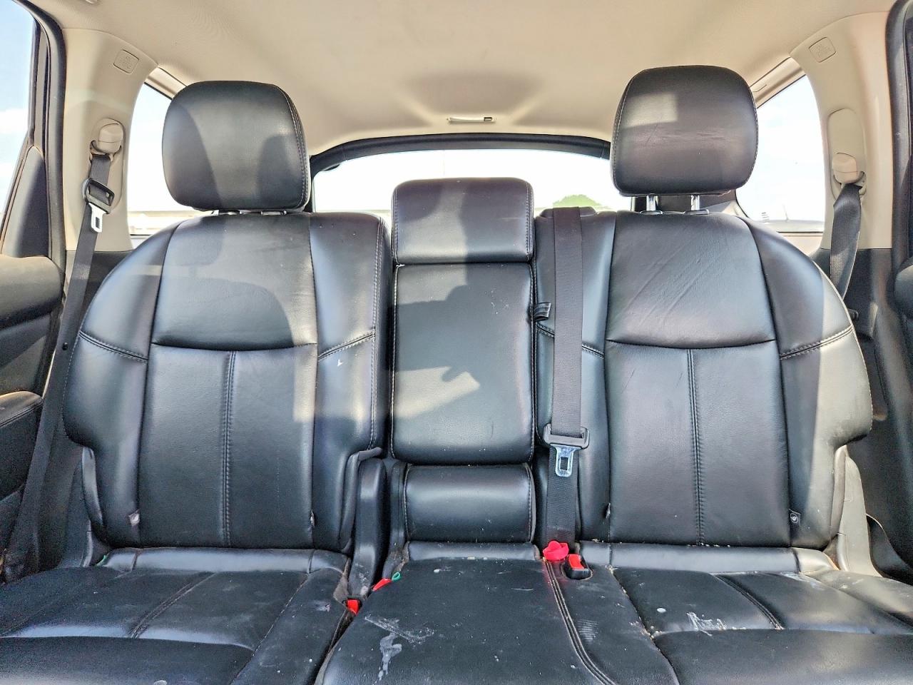 Nissan Pathfinder Sl