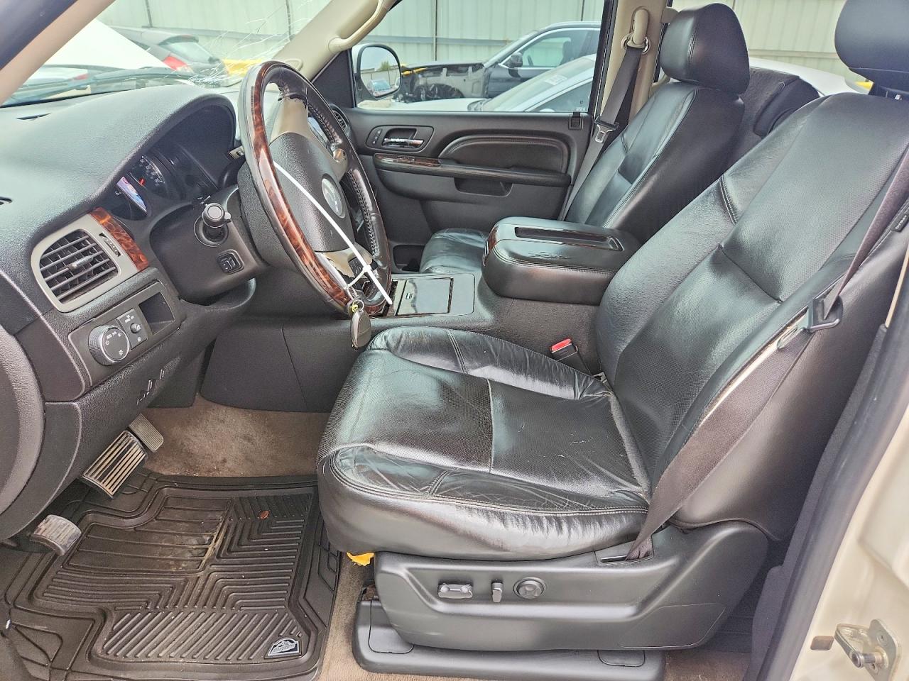 GMC Yukon Denali