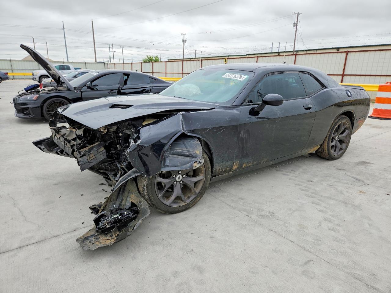 Salvage Dodge Challenger Image