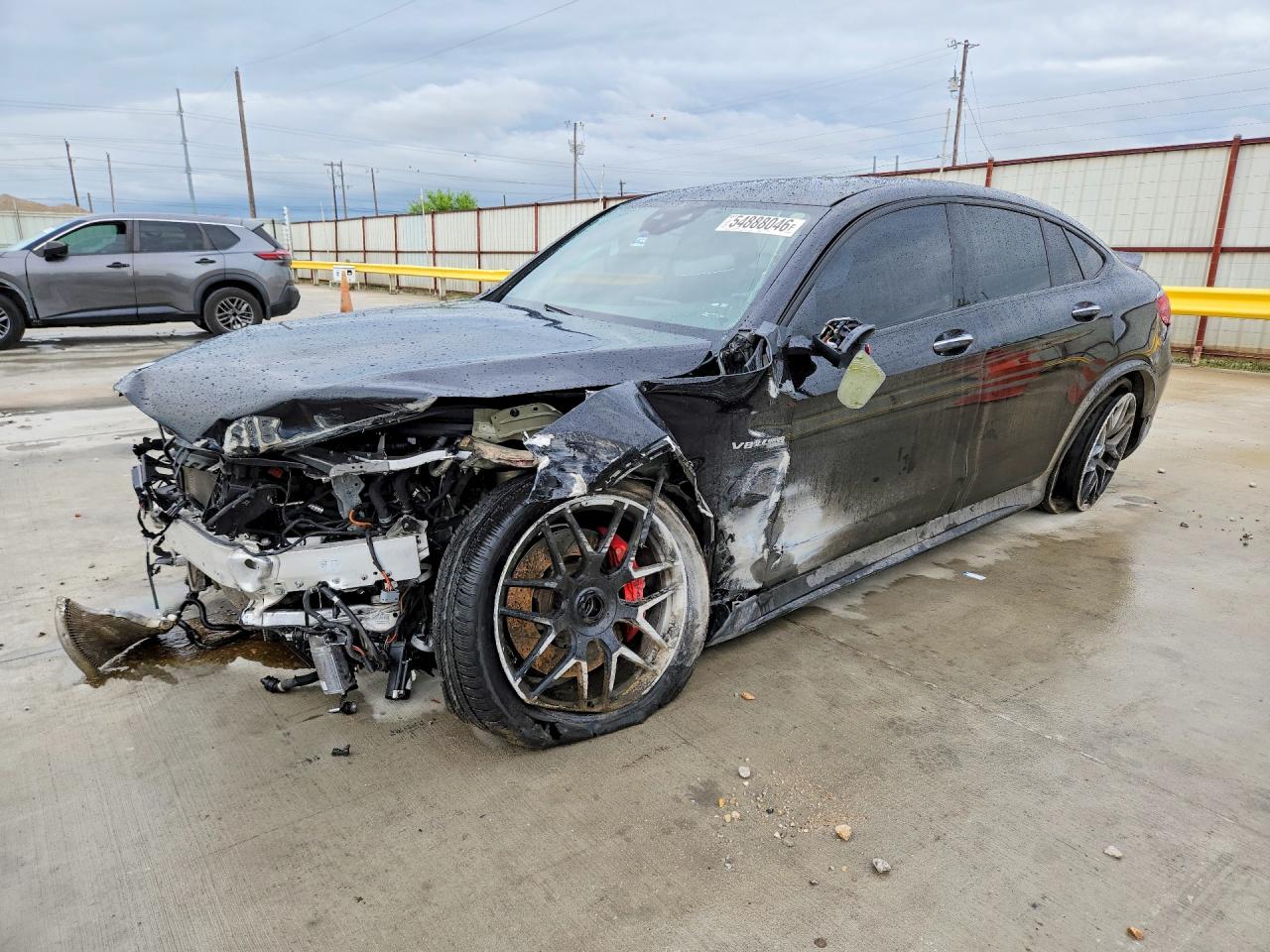 Salvage Mercedes-Benz GLC Image