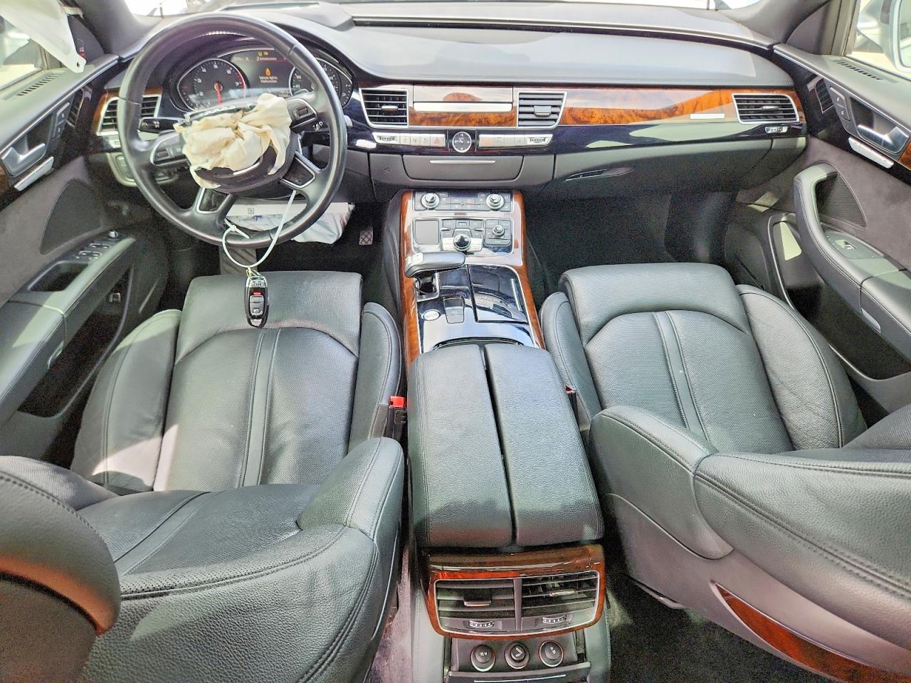 Audi A8 L Quattro