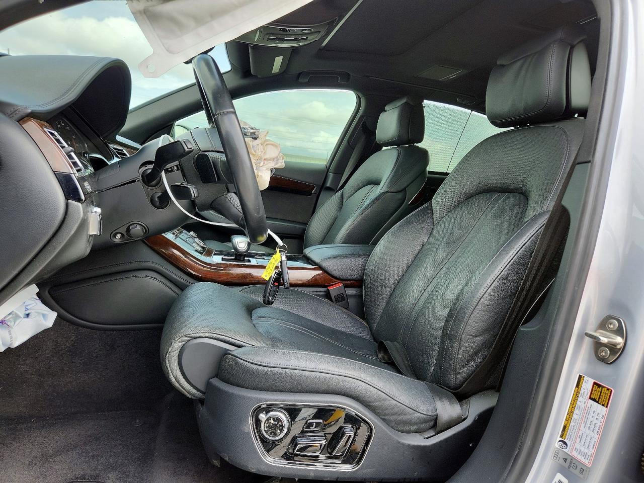 Audi A8 L Quattro