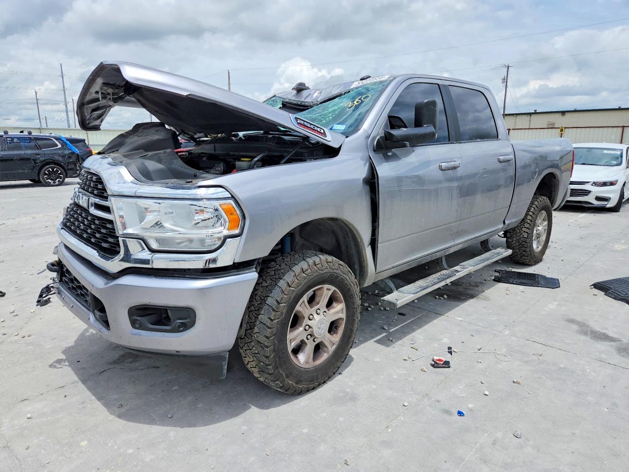 Salvage Ram 2500 Image