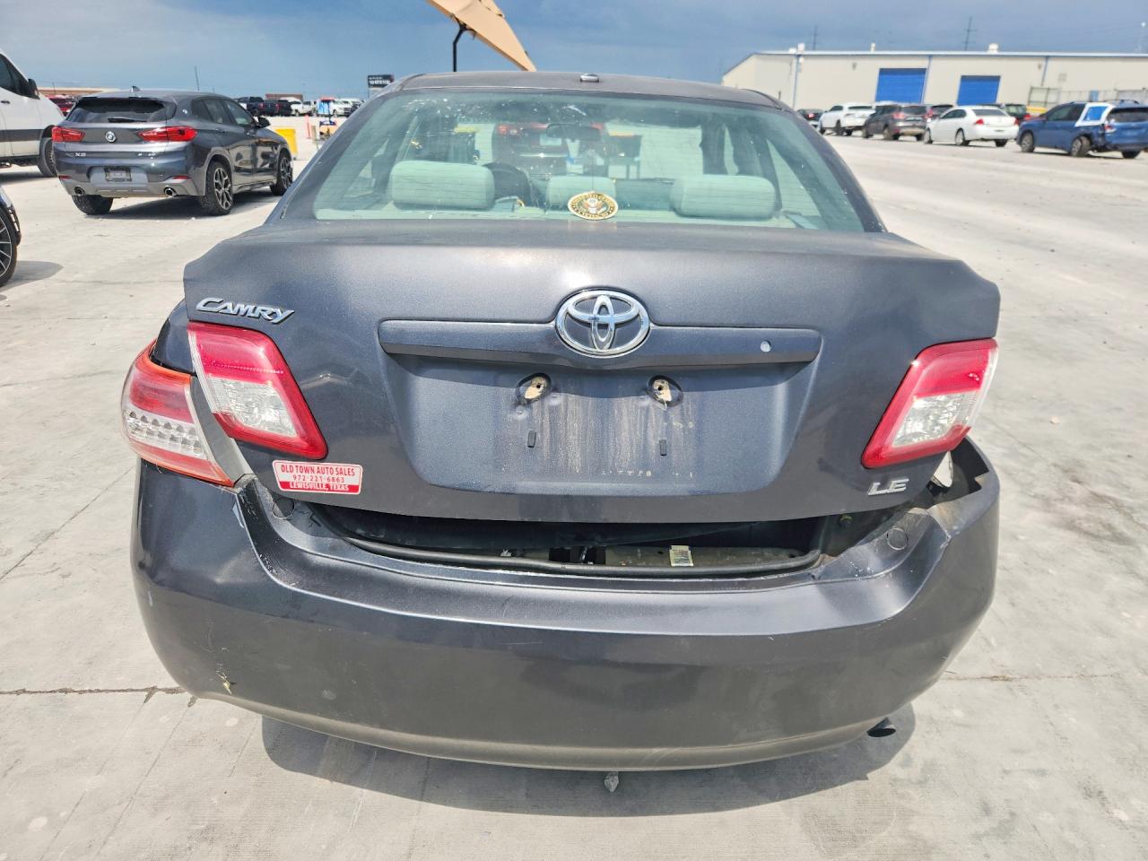 Toyota Camry Le