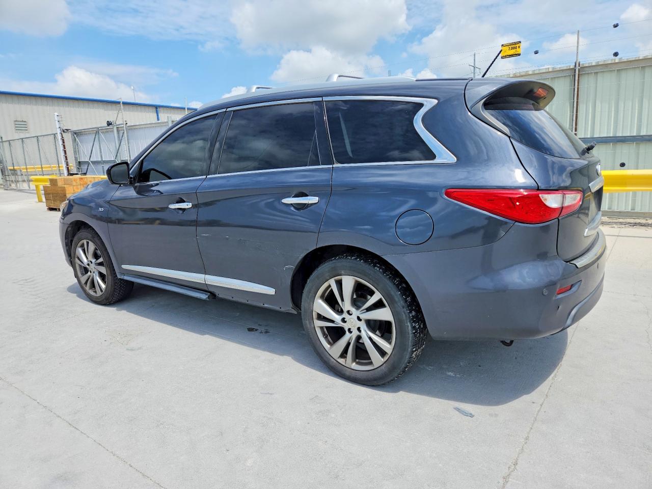 INFINITI Qx Base
