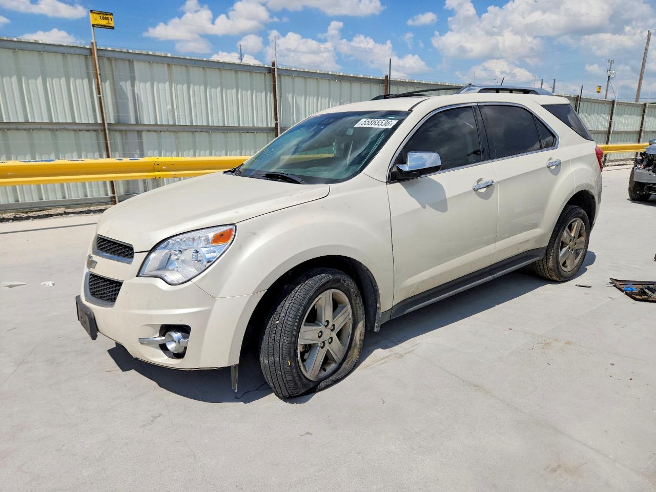 Salvage Chevrolet Equinox Image