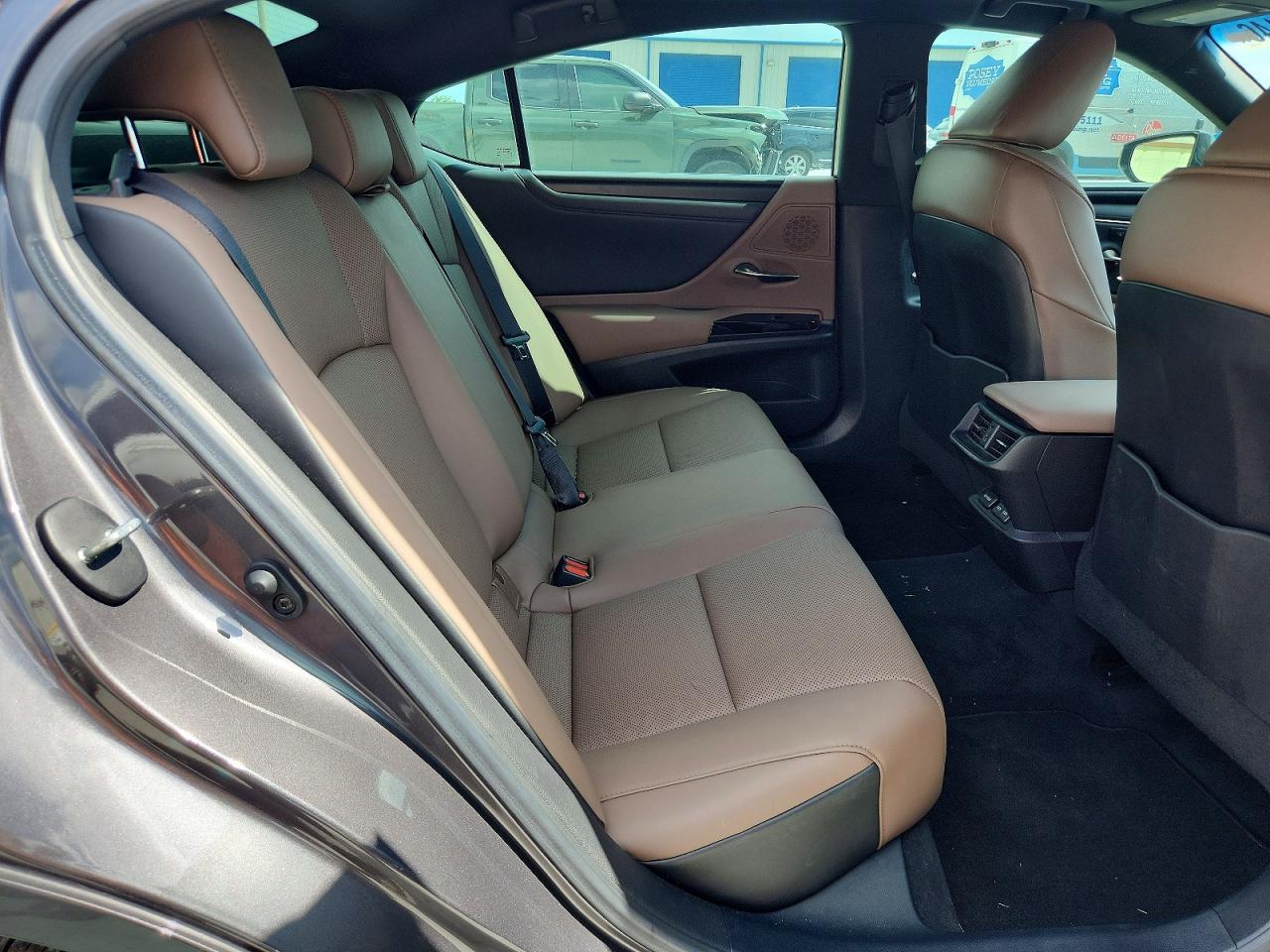 Lexus Es Base