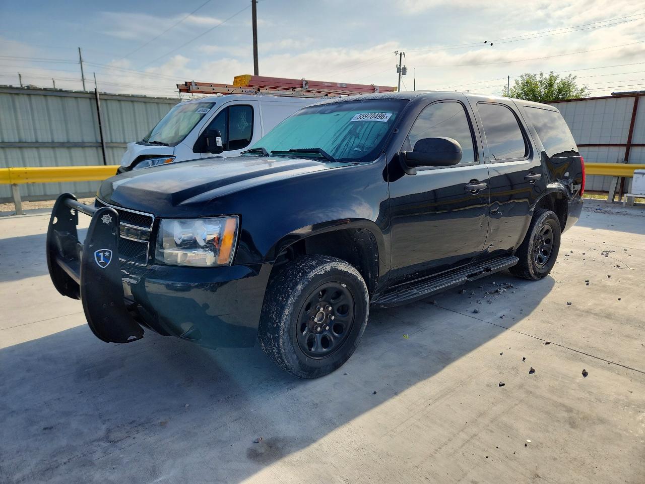 Salvage Chevrolet Tahoe Image