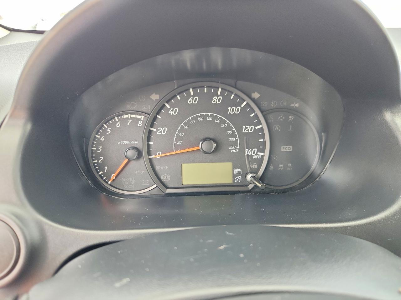 Mitsubishi Mirage Es