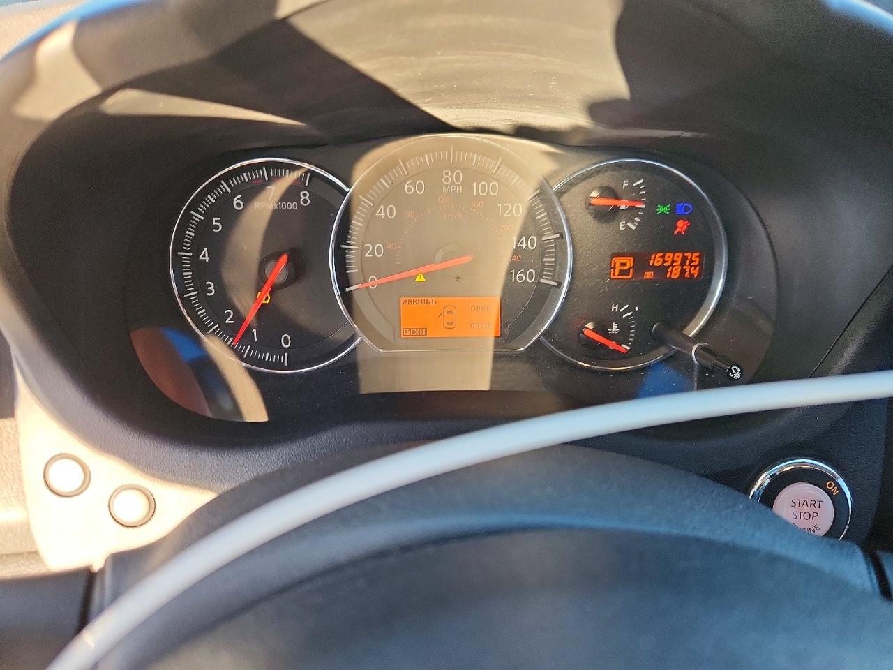 Nissan Maxima S