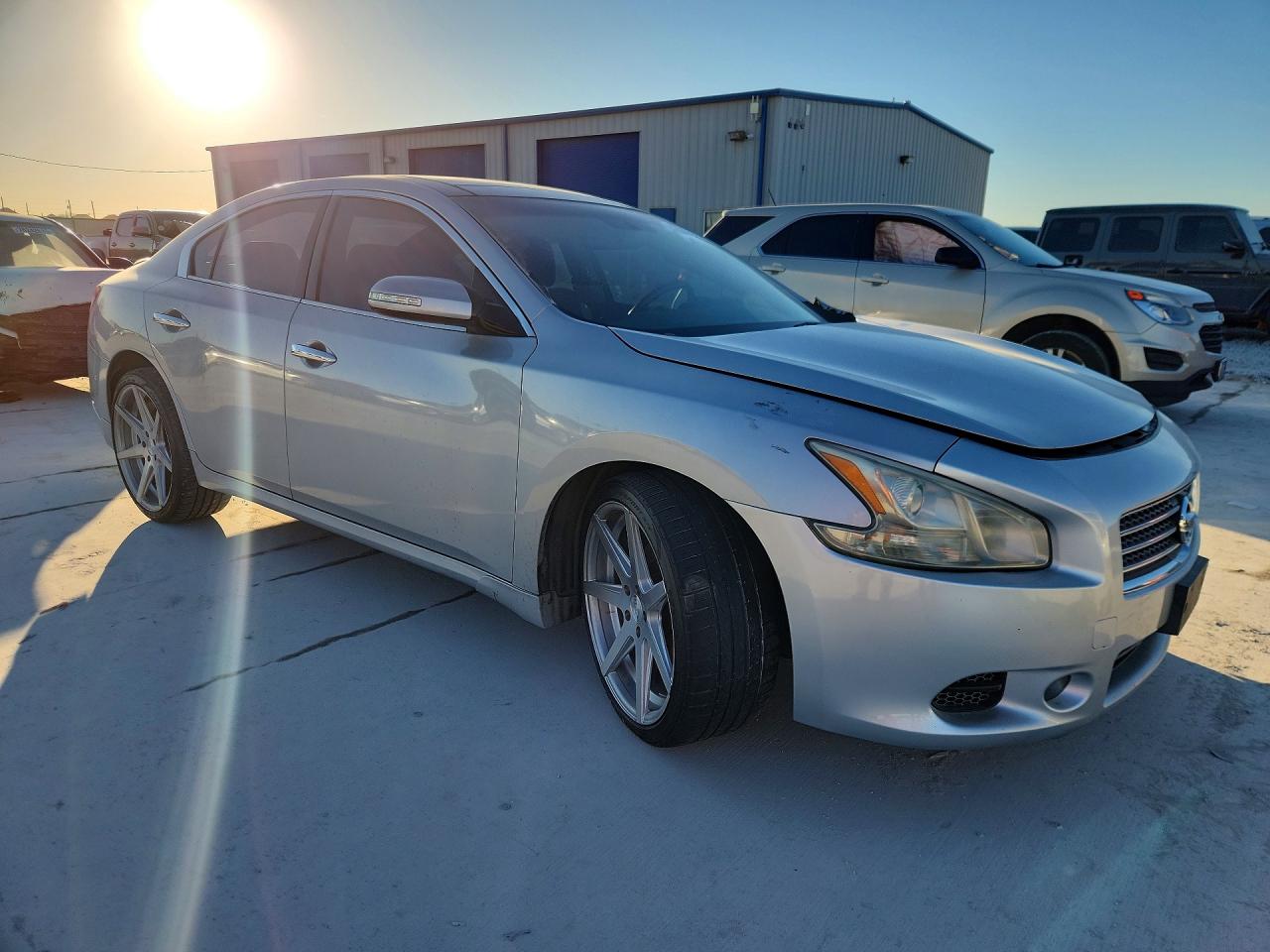 Nissan Maxima S