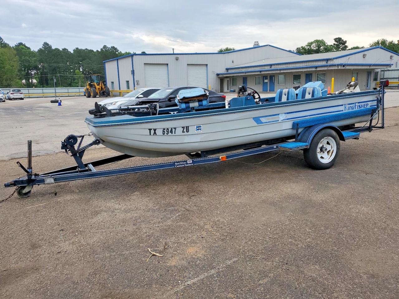 Kingfisher Master Molders Boat