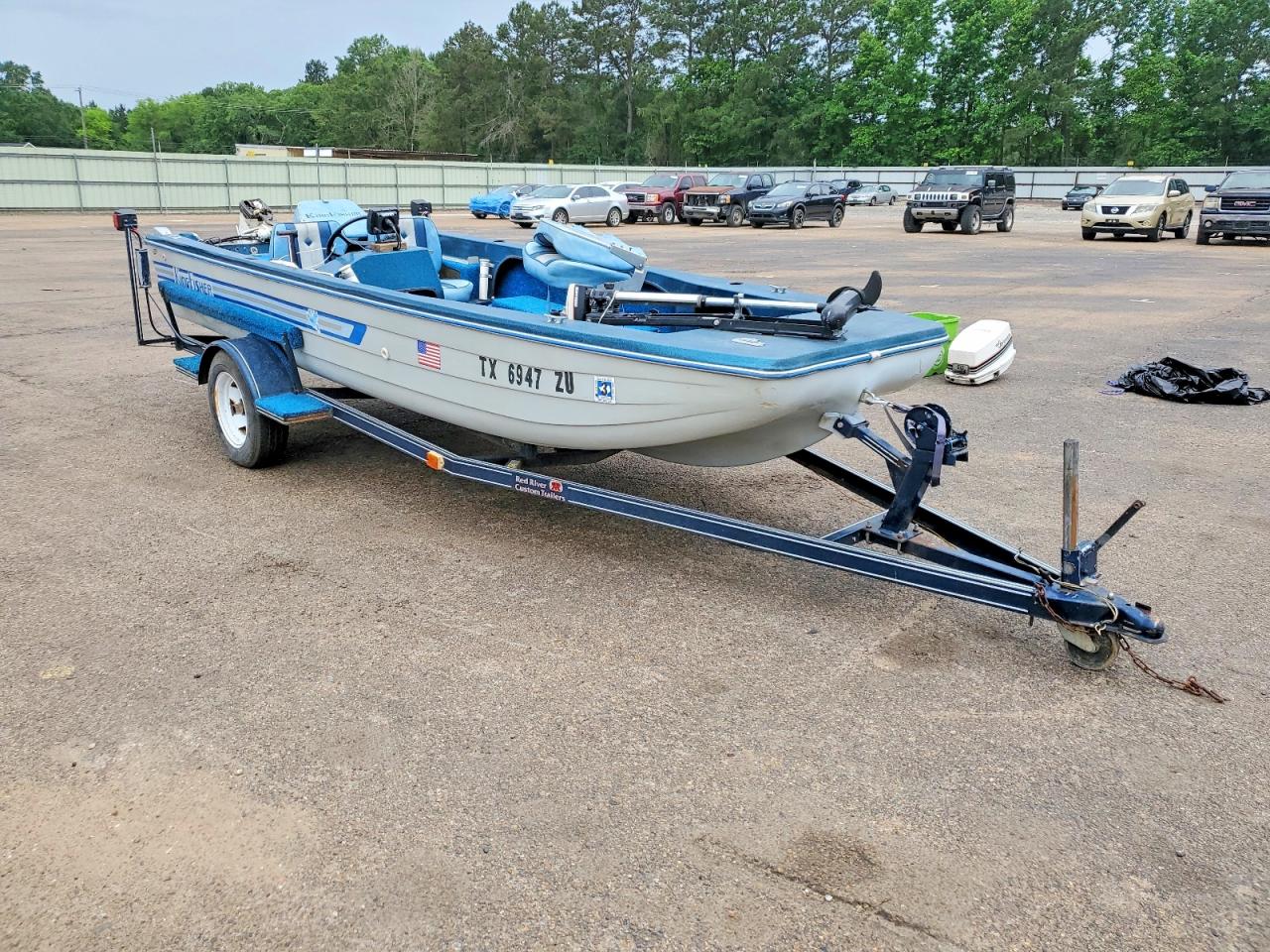 Salvage Kingfisher Master Molders Boat Image