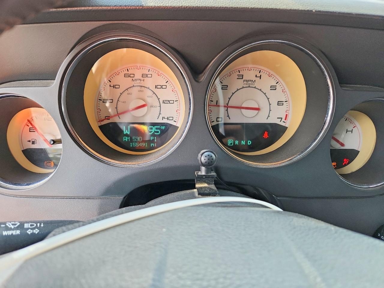 Dodge Challenger Sxt