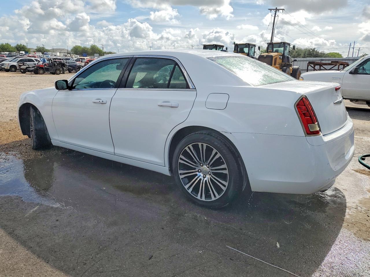 Chrysler 300 S