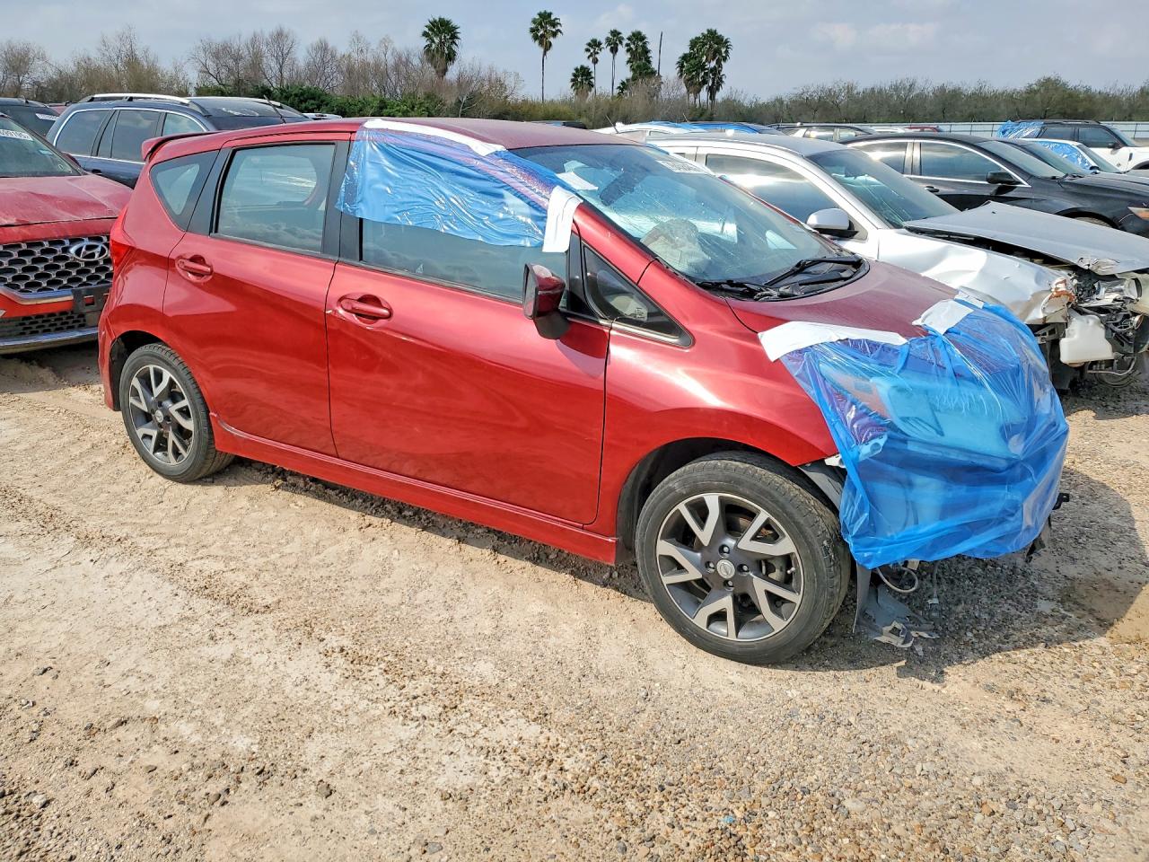 Nissan Versa S