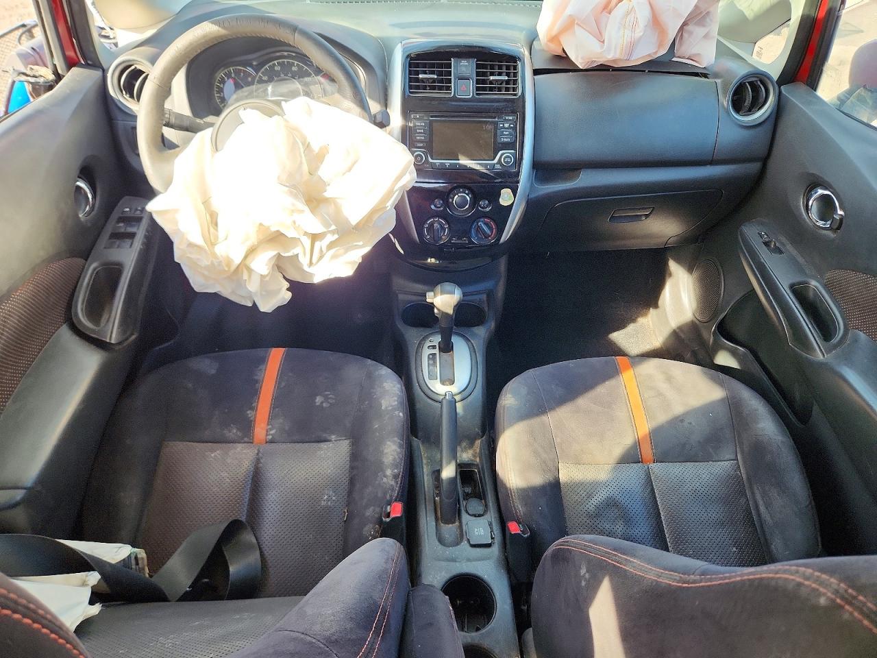 Nissan Versa S