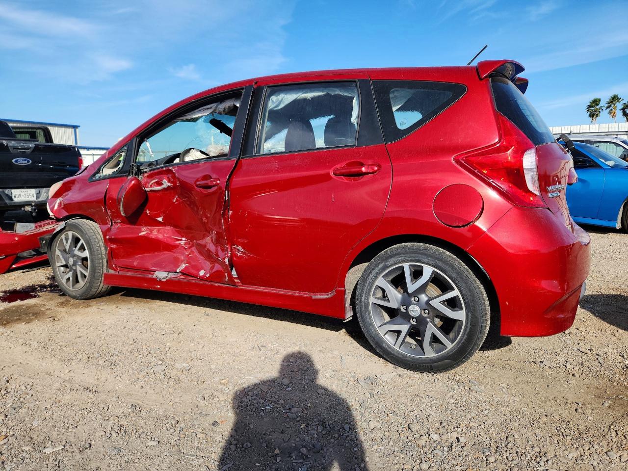 Nissan Versa S
