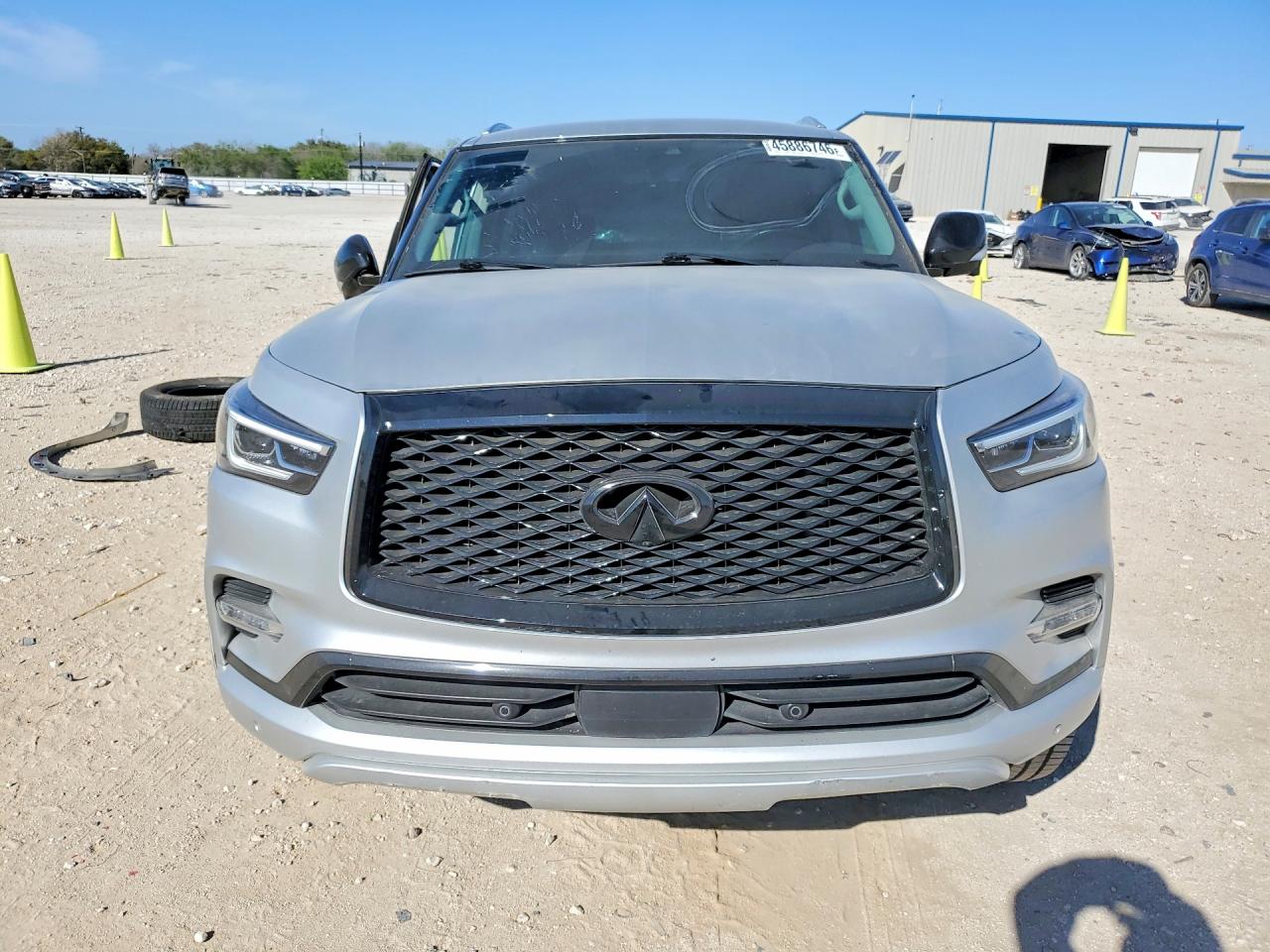 INFINITI Qx Luxe
