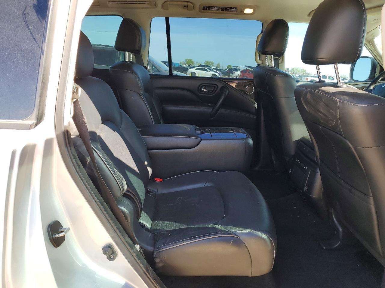 INFINITI Qx Luxe
