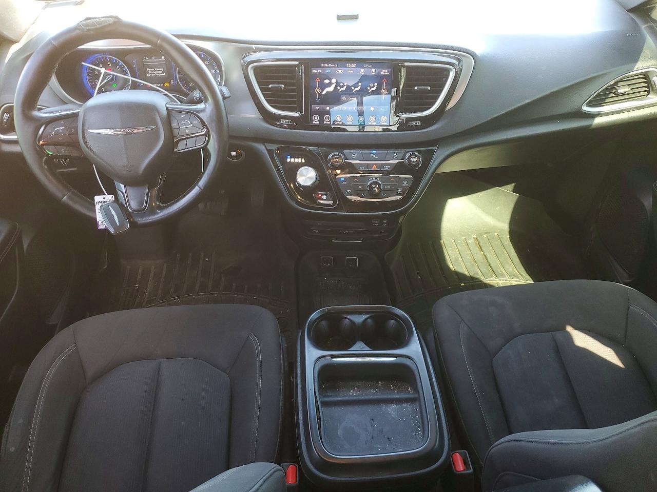 Chrysler Pacifica Touring