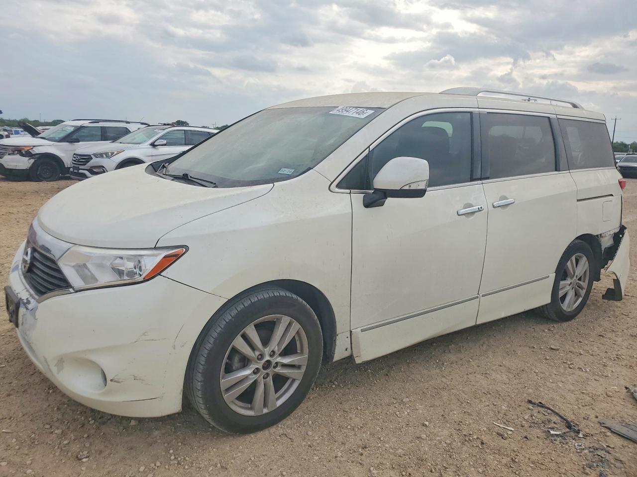 Salvage Nissan Quest Image