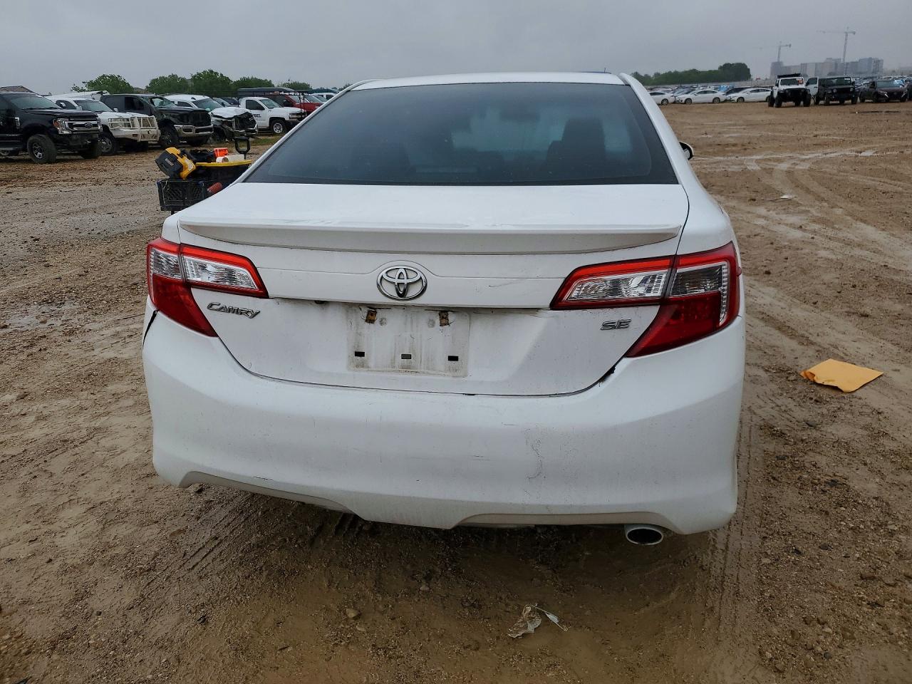 Toyota Camry Se