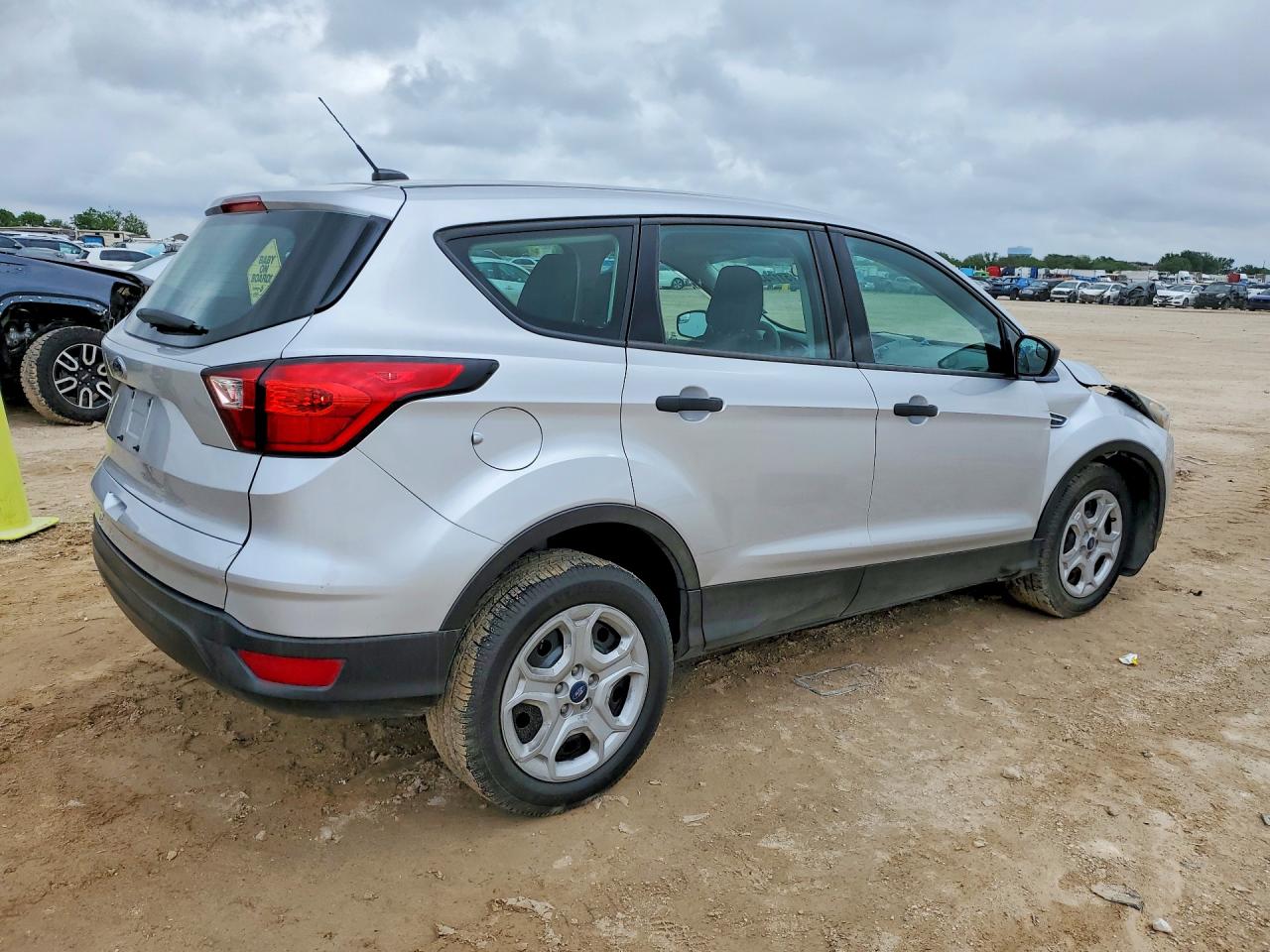 Ford Escape S