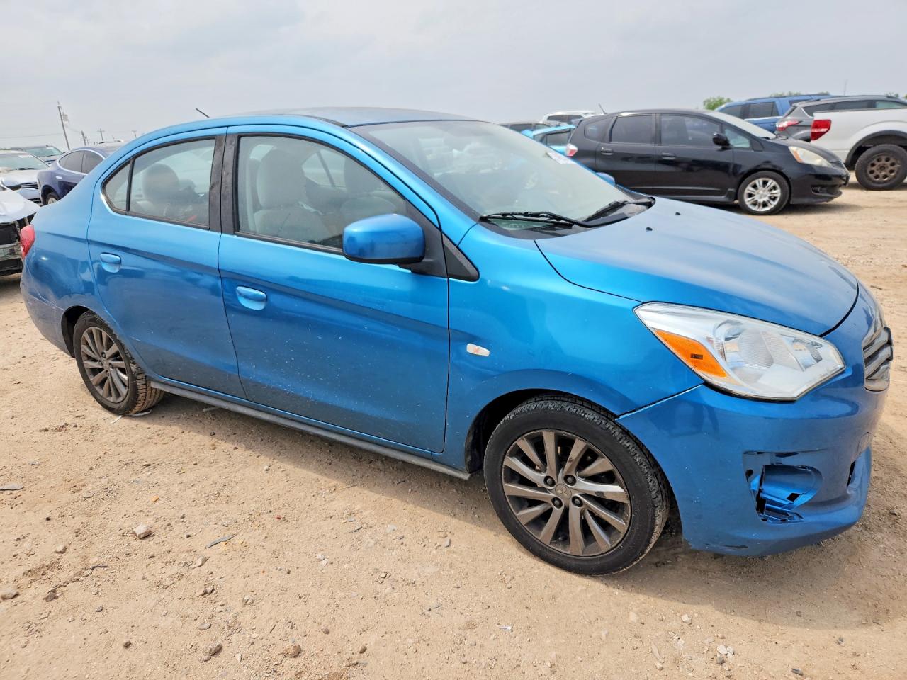 Mitsubishi Mirage G4 Es