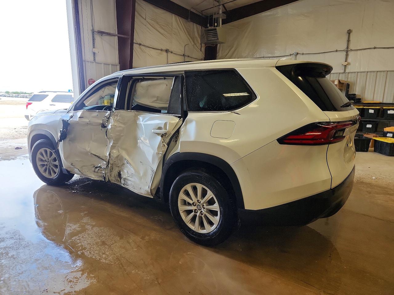Toyota Grand Highlander Xle