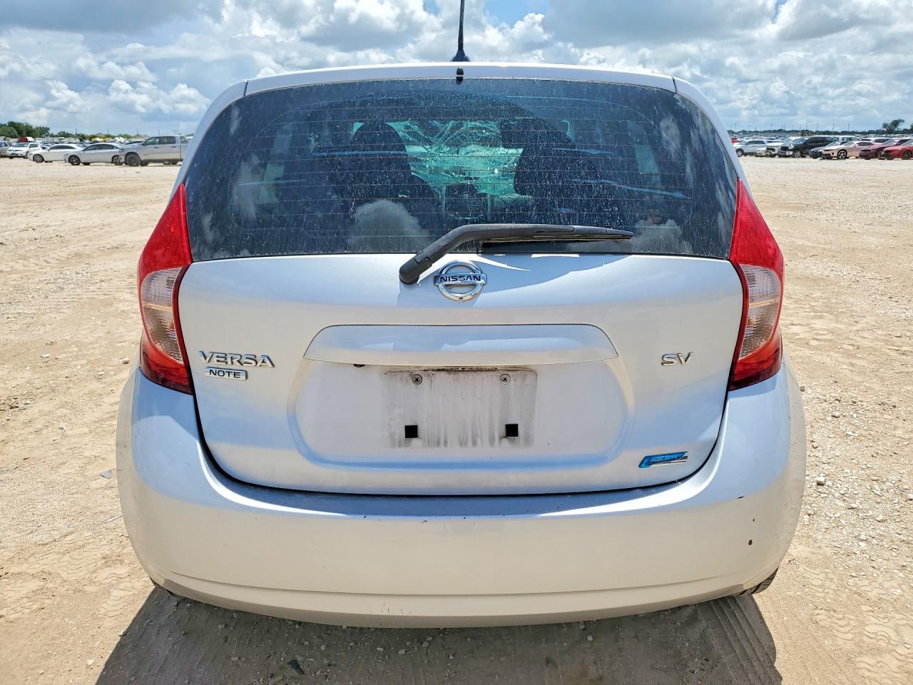 Nissan Versa Sv