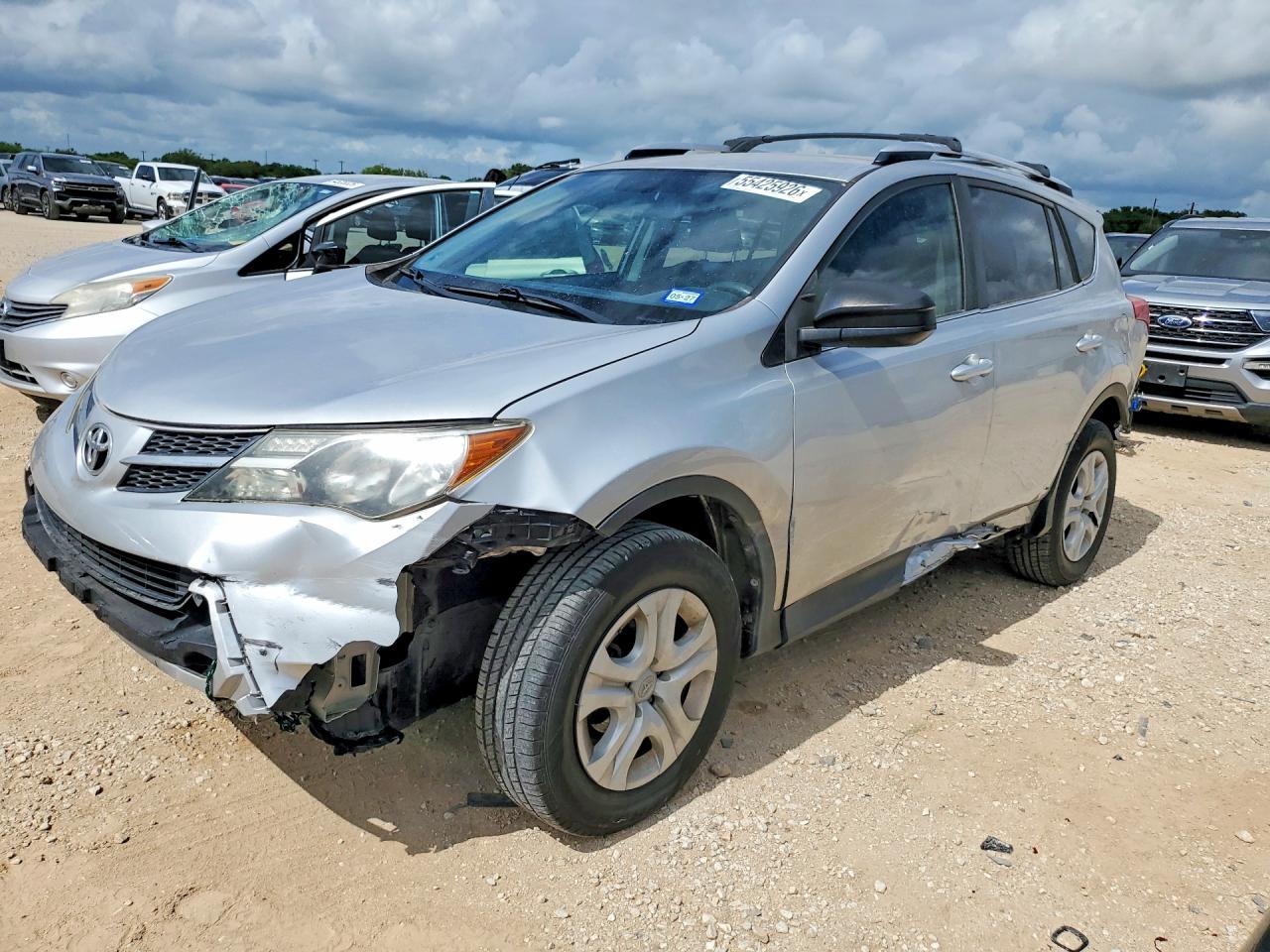 Salvage Toyota RAV4 Image